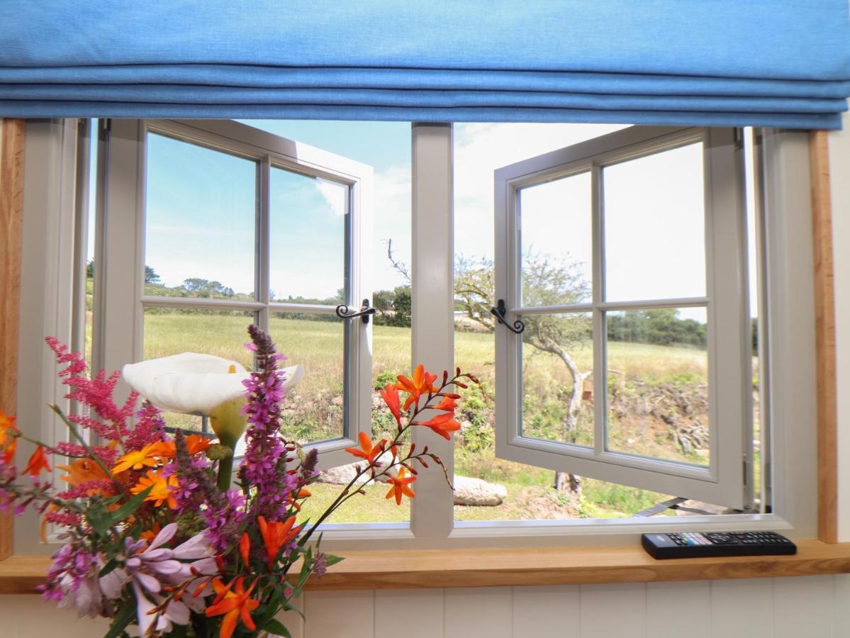 Bosulla Shepherds Hut Penzance Luaran gambar